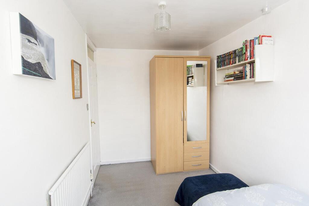 Bedroom Three (Photo 2)