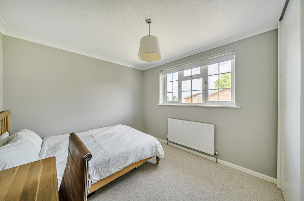 1315624-8-685af62...