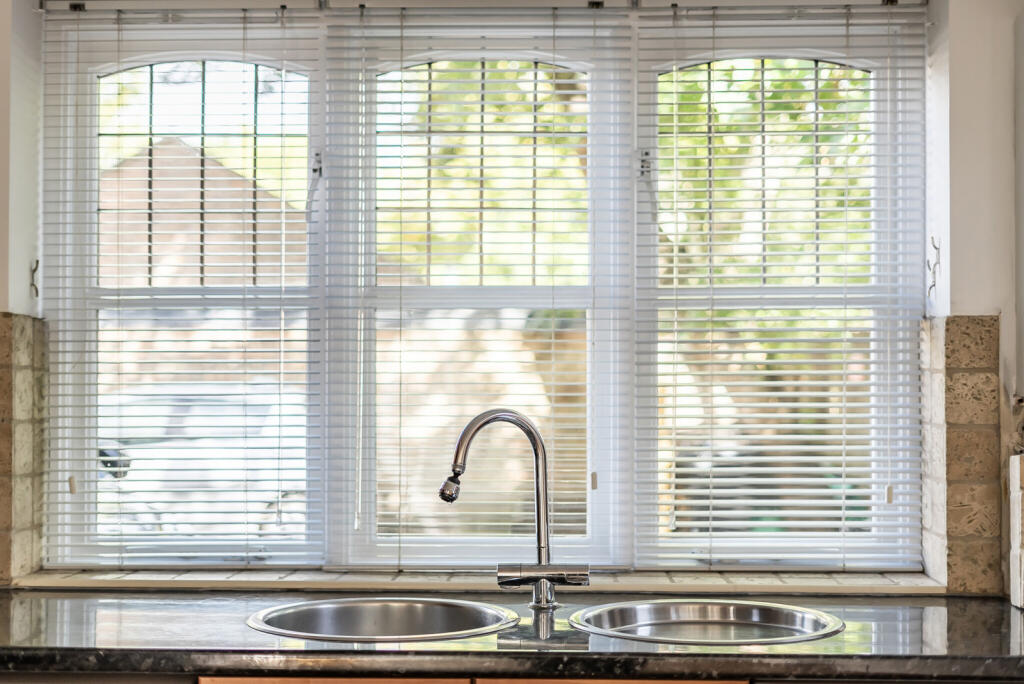 1350442-24-68c2eb...