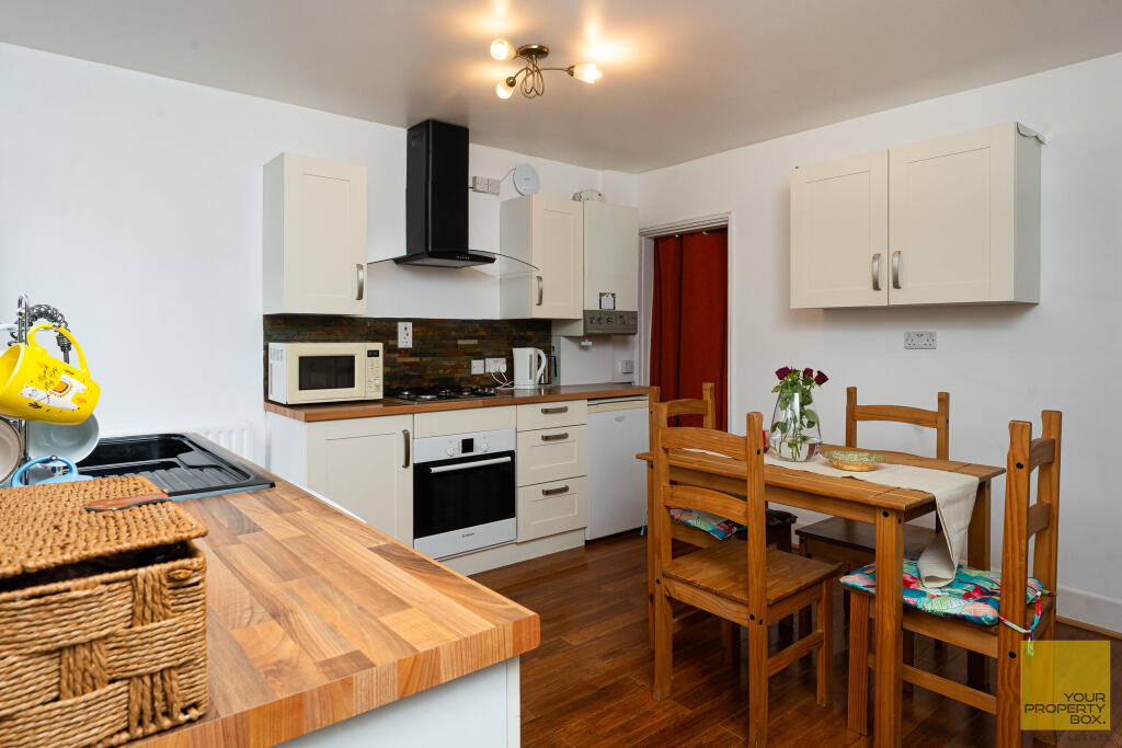 5 Happy Land North0020