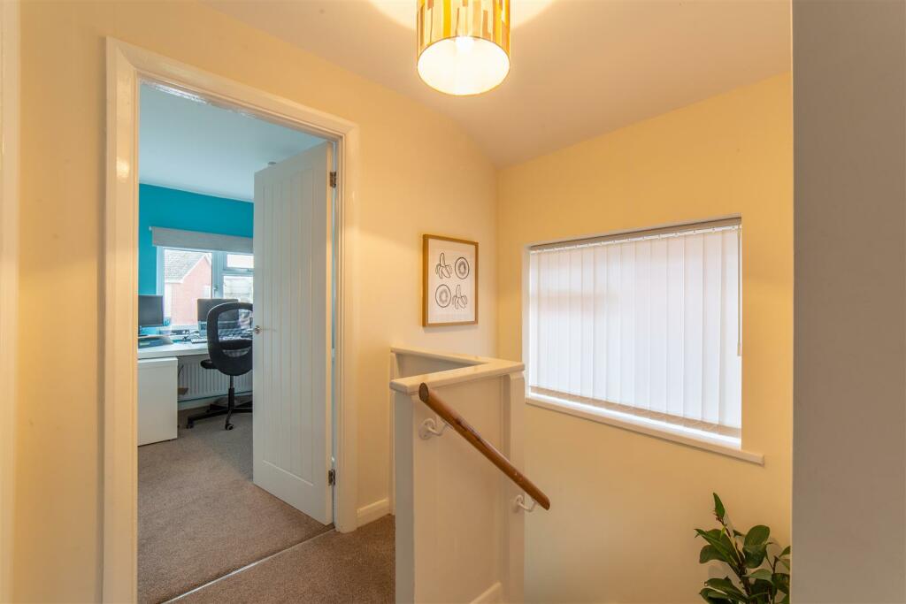 4 Fern Rise-8.jpg