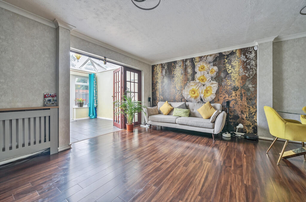 1332389-1-6890ca4...