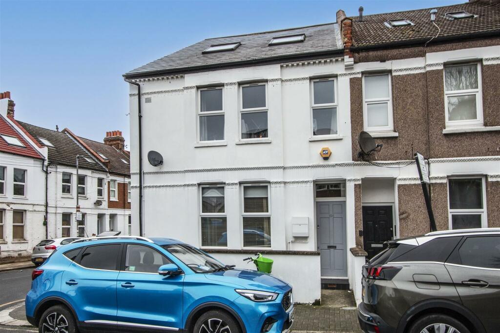 104a Coverton Road external 2.jpg