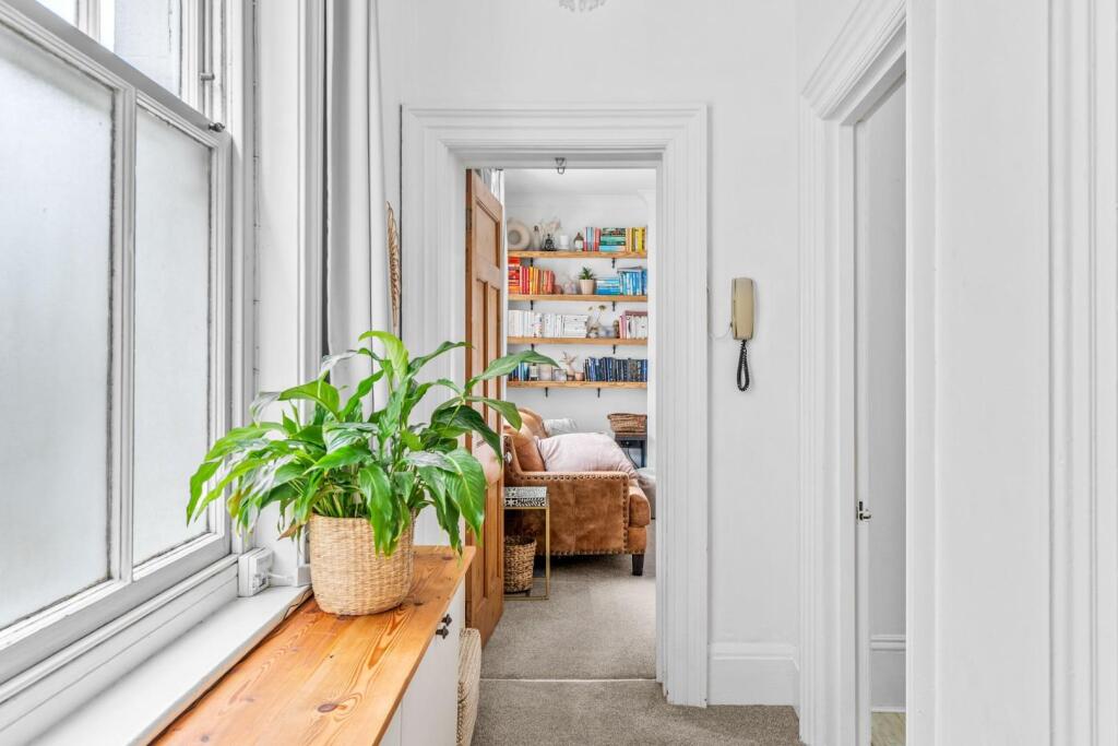 1-web-or-mls-FLAT 1 - 61 WILBURY CRESCENT FINISHED