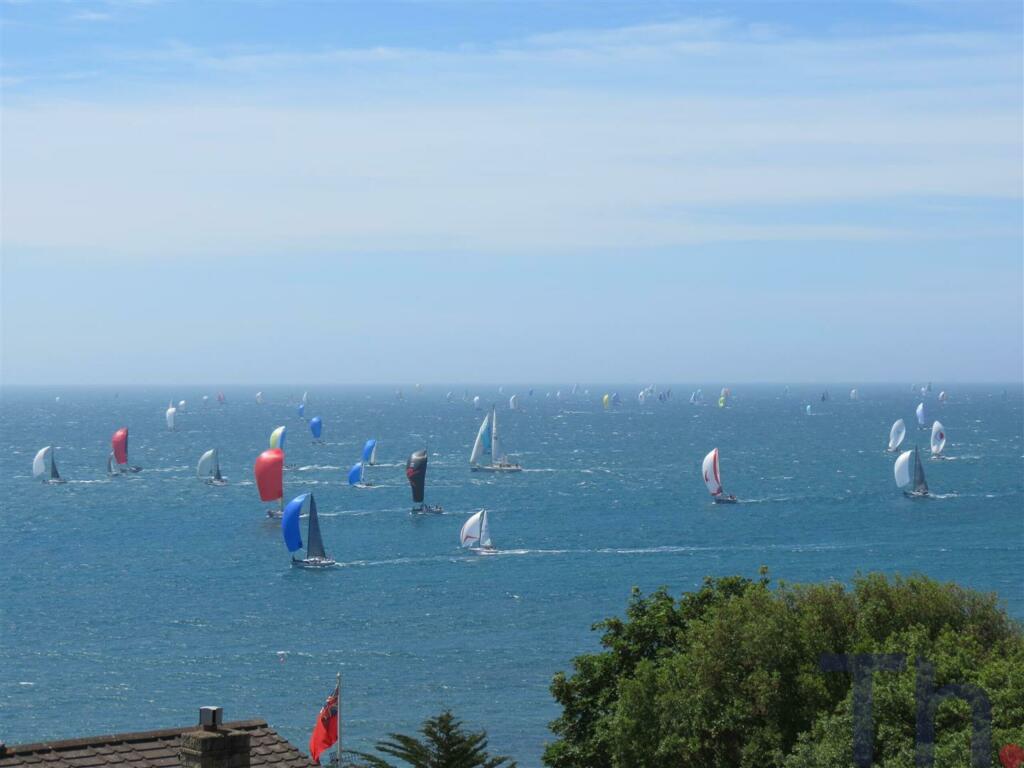 Outside Round the Wight Boatrace 2015.JPG
