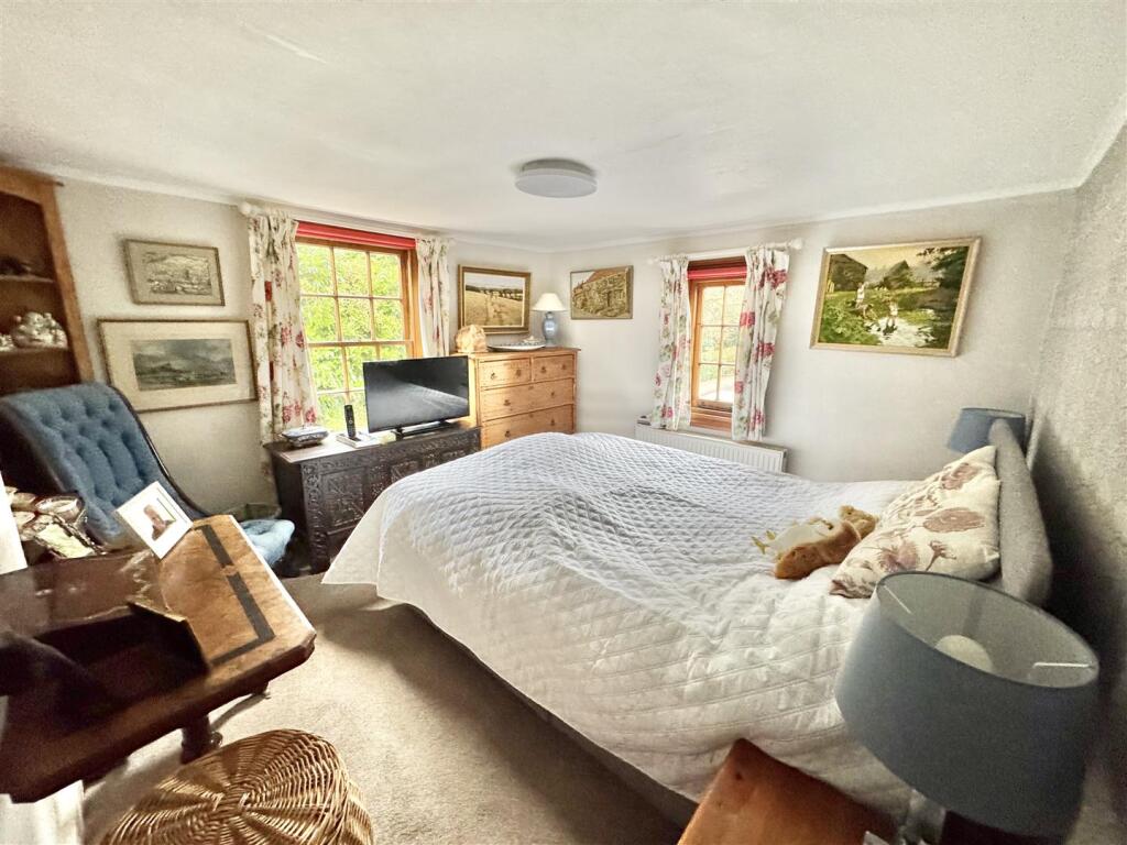Main bedroom 1