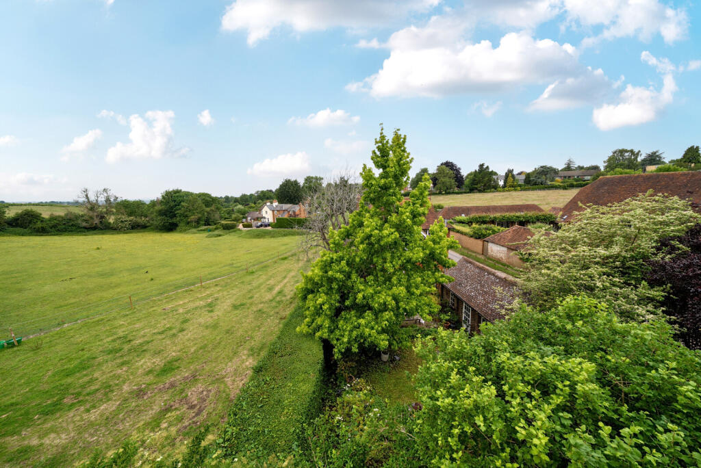 1300454-5-6846964...