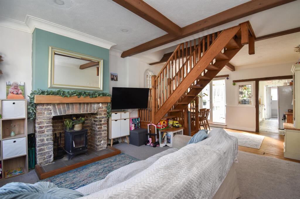 Living &amp; dining room
