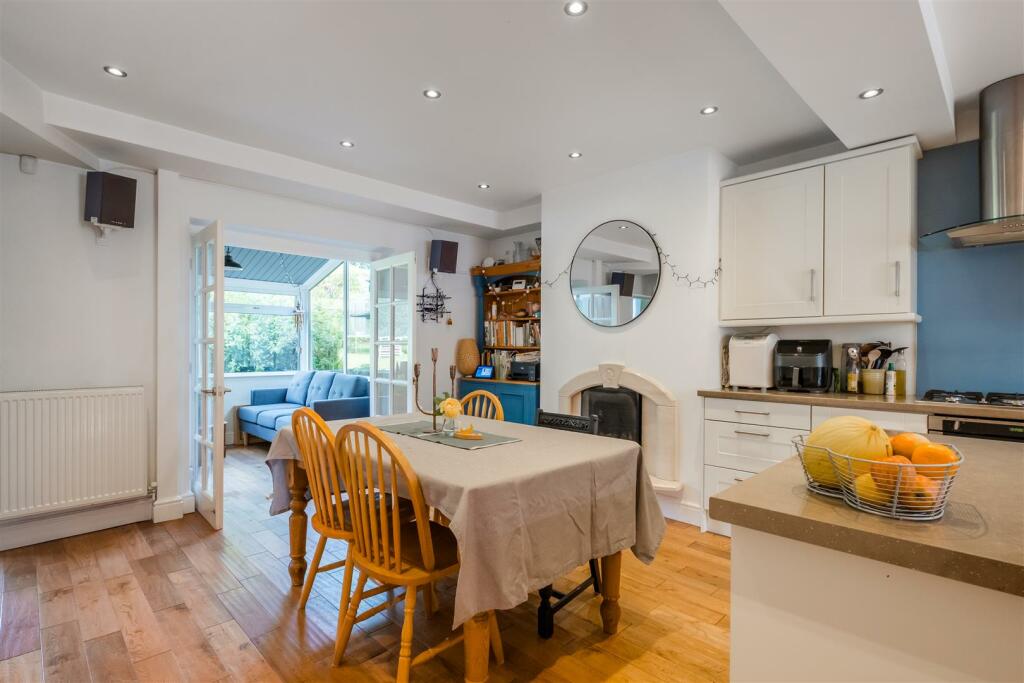 Kitchen Diner