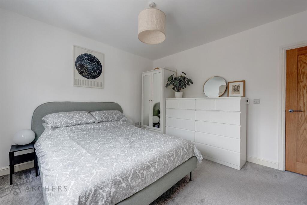 10aFairbarnRoad(Interior)-20.jpg