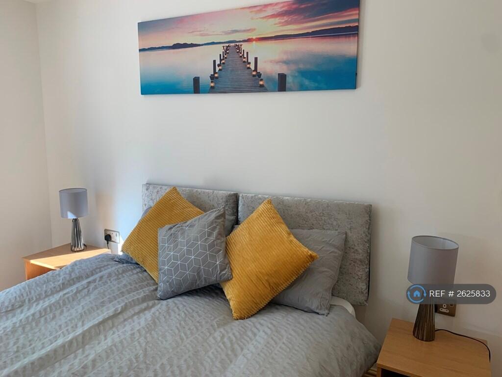 Double Bedroom 1