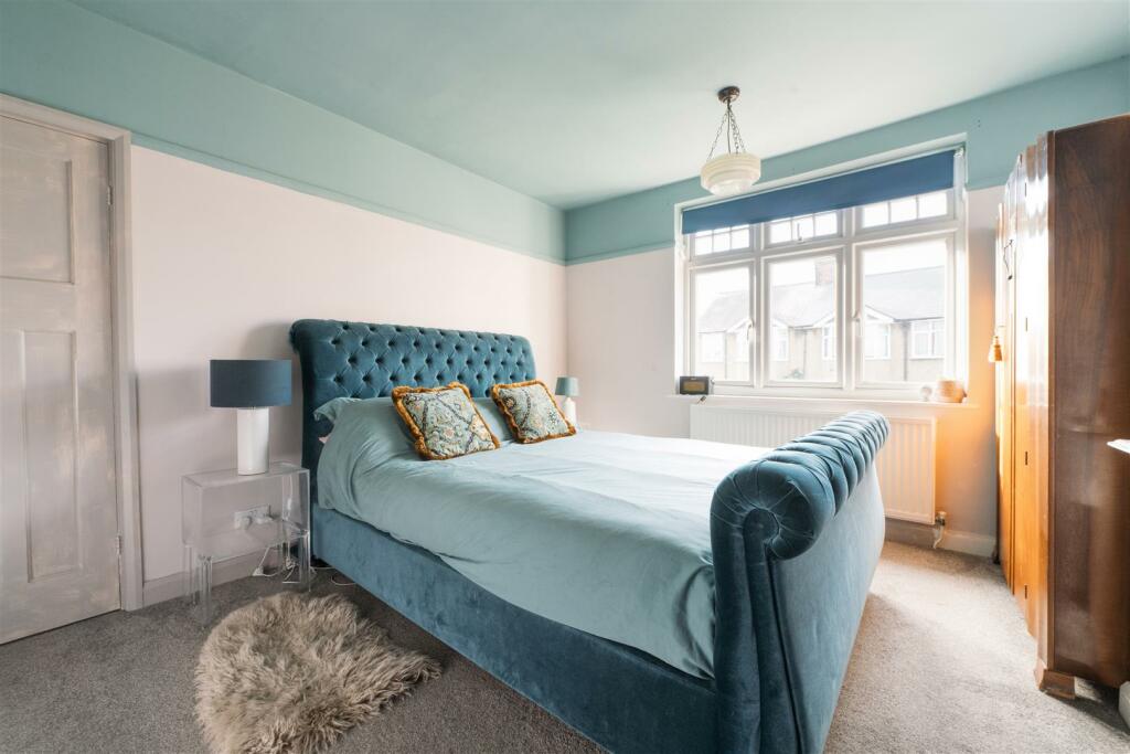 48 Brampton Park Rd, Hitchin-27.jpg