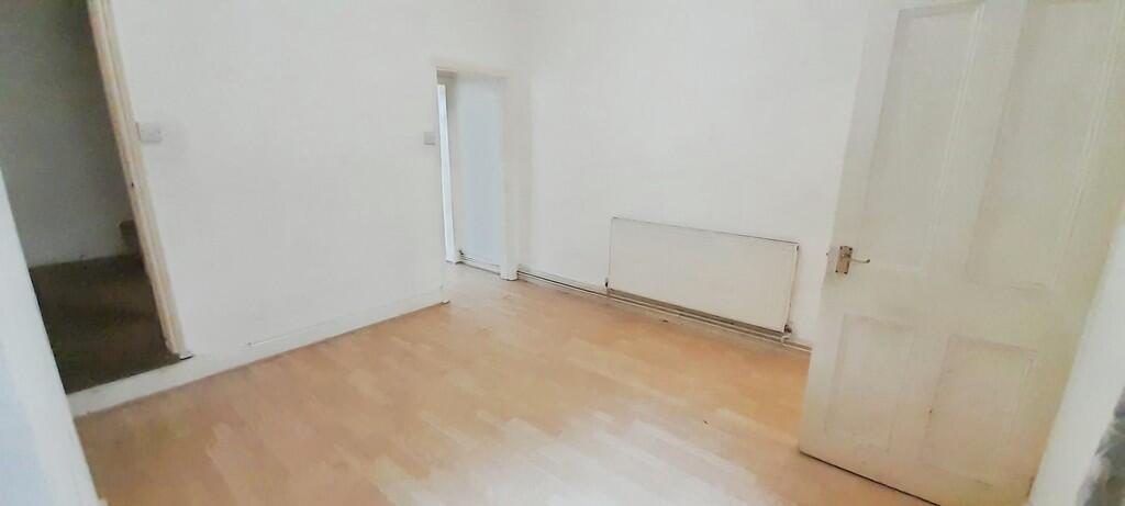 7d48cc5c-WhatsApp...