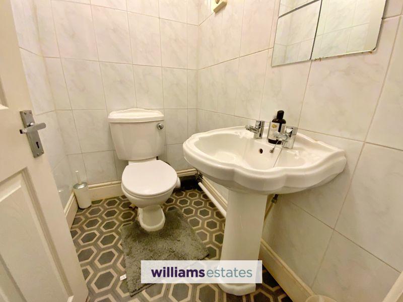 Ensuite