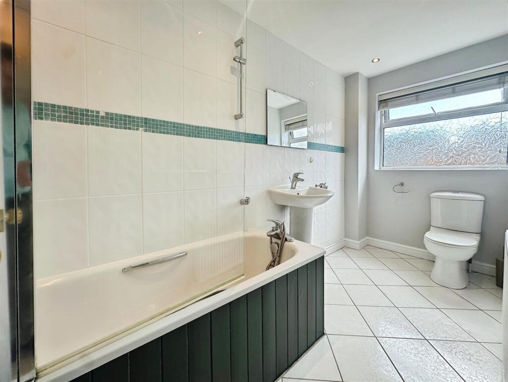 05753f39--4E34-A35B-11250EC45295-11963-00000368CF9