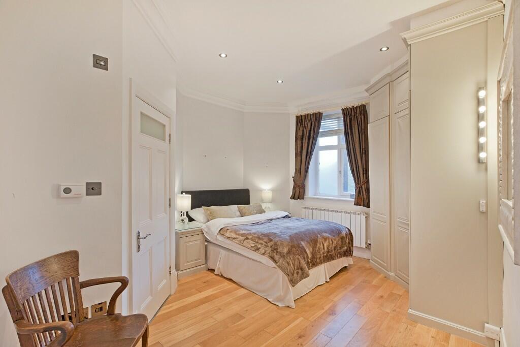 Double Bedroom