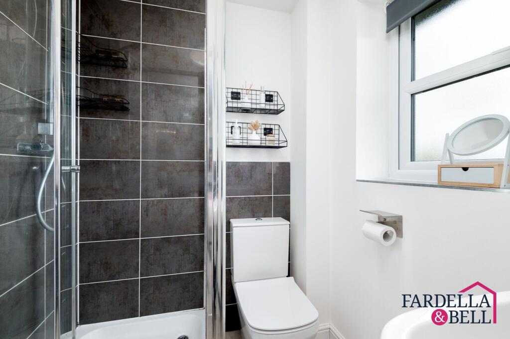 Master Bedroom with En-suite