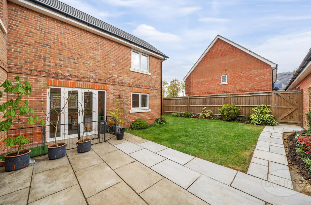 35064756-4f04-422...