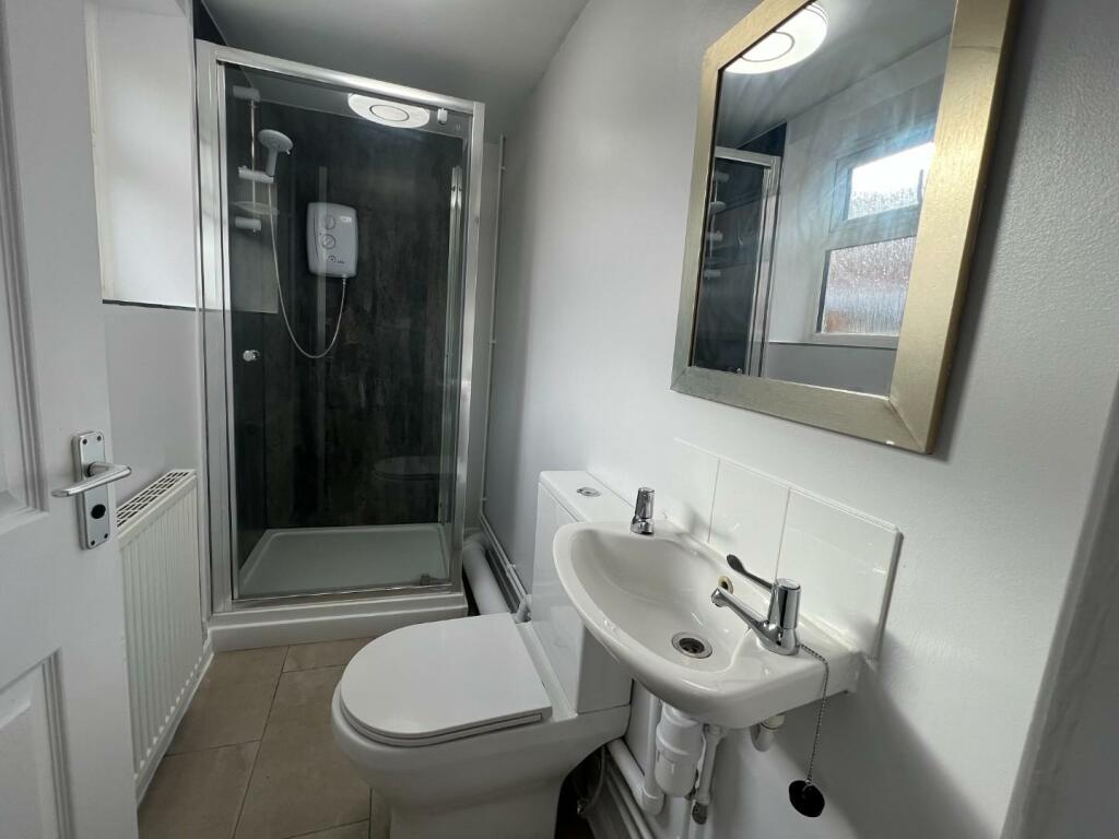 Shower.JPG