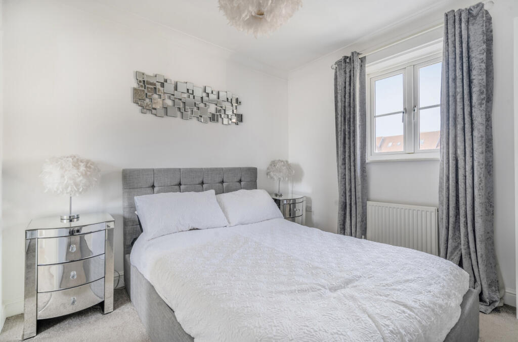 1355876-9-68c97c6...