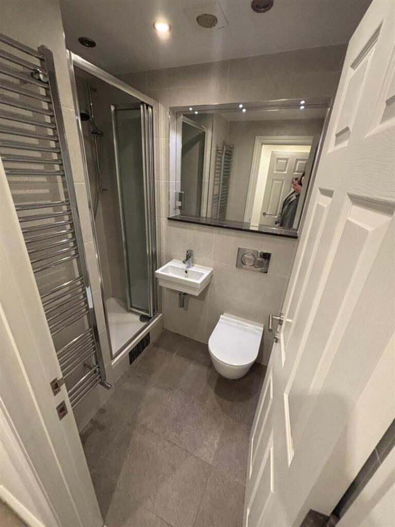 WhatsApp Image 2025-04-02 at 13.10.29 (2).jpeg