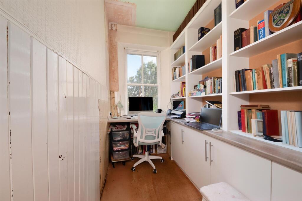 117 Strathern Road BF-17.JPG