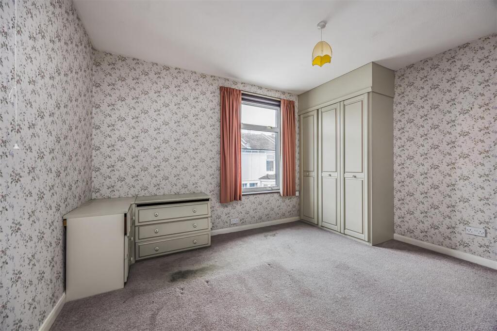 26 Ward Road, Southsea-PorticoMarketing-SoldBy-7.j