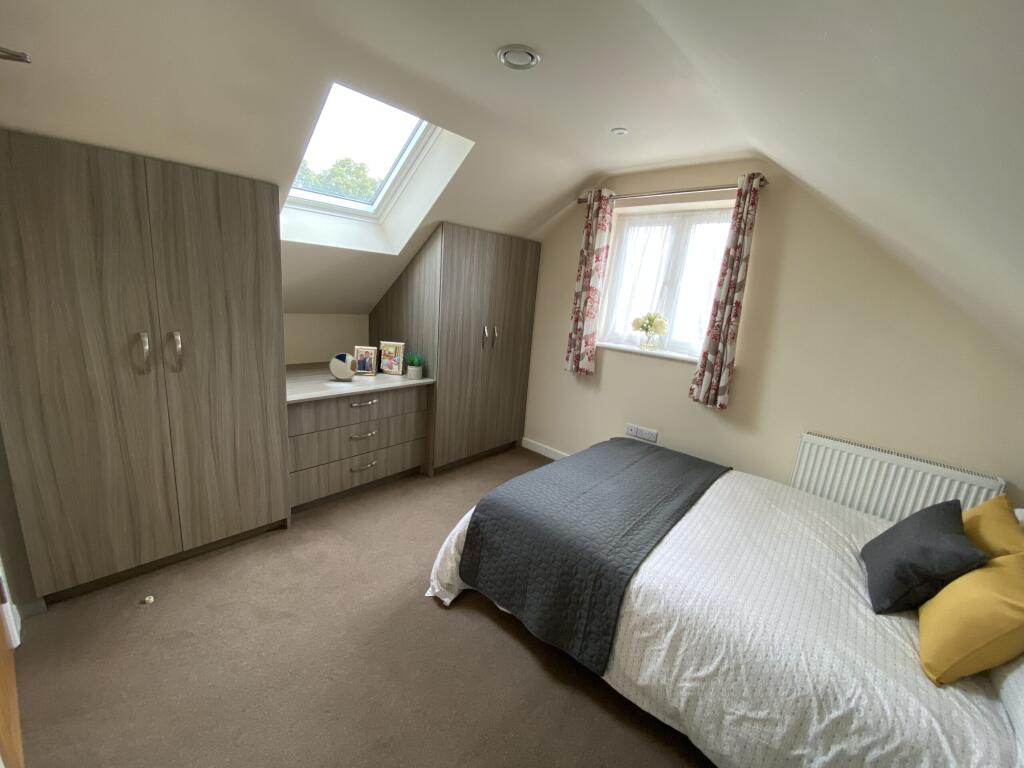 Aubourn - Bedroom (4).jpg