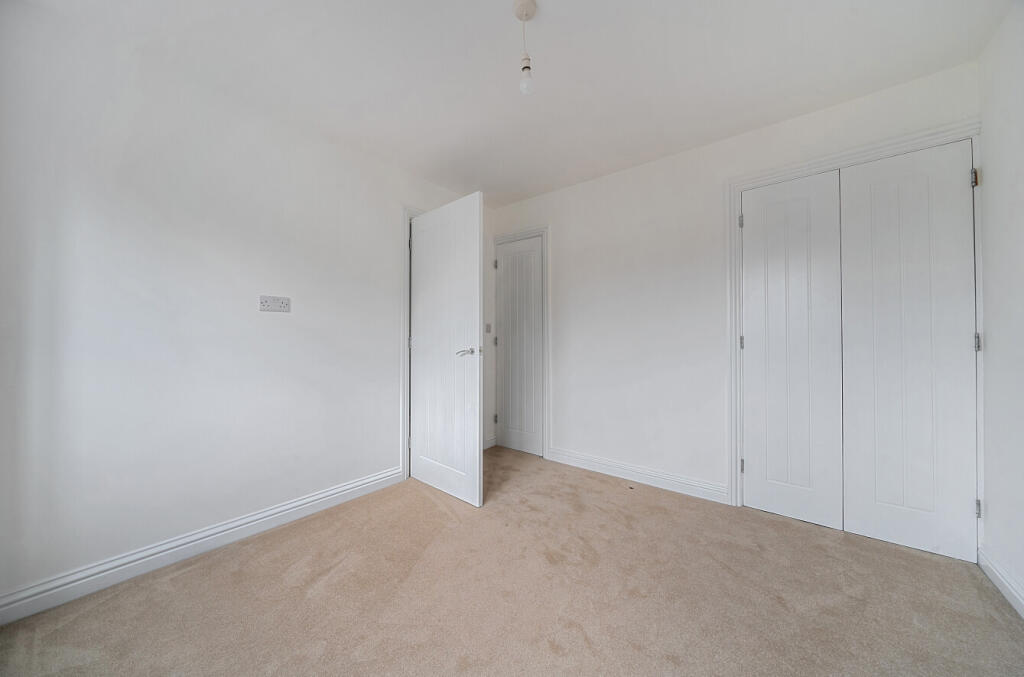 1376417-25-690c7d...