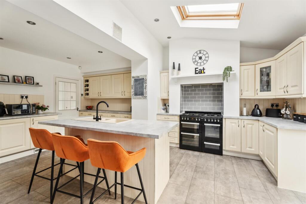 52 Ollerton Road_10.jpg