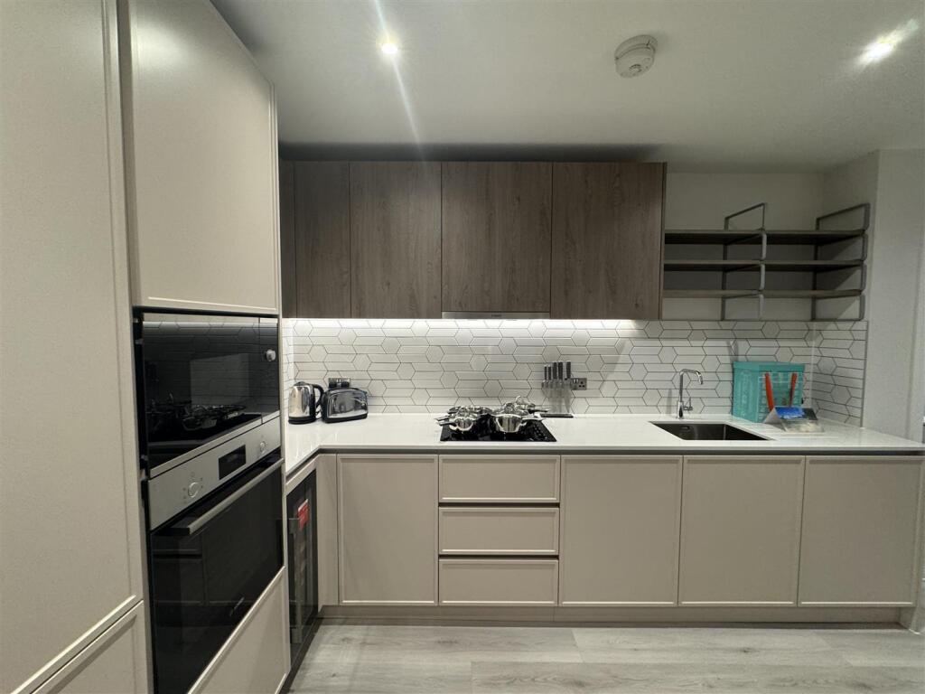 Kitchen/Living/Dining