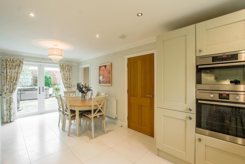 Kitchen b