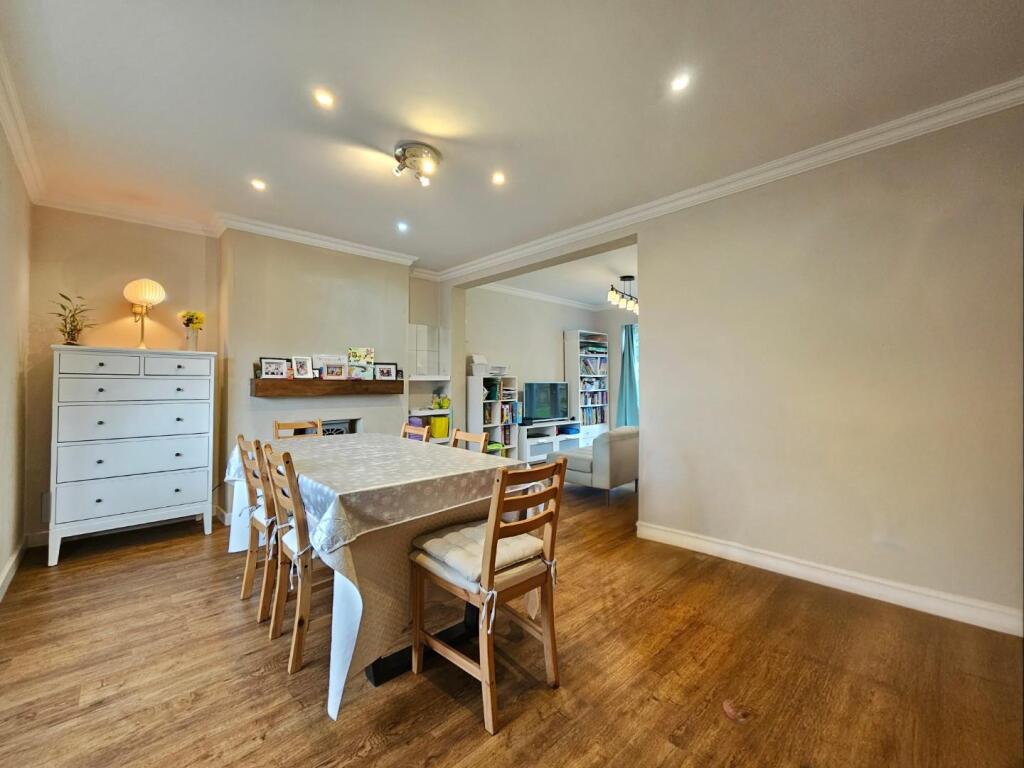 Living Dining Room