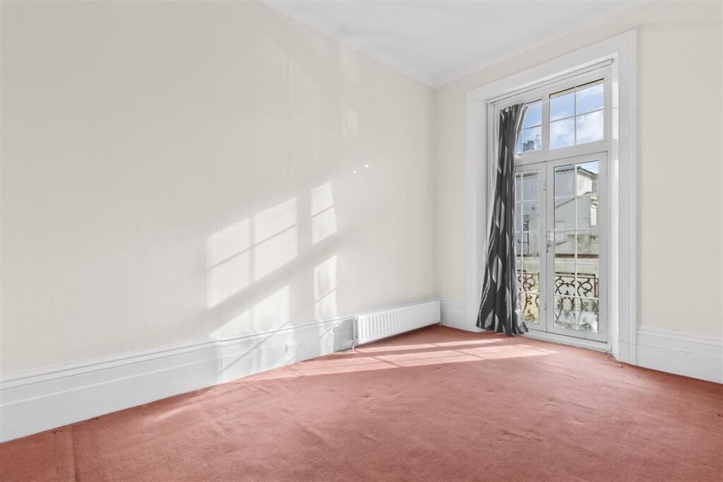 bedroom one.jpg