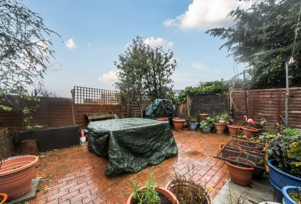 1380173-2-69446a8...