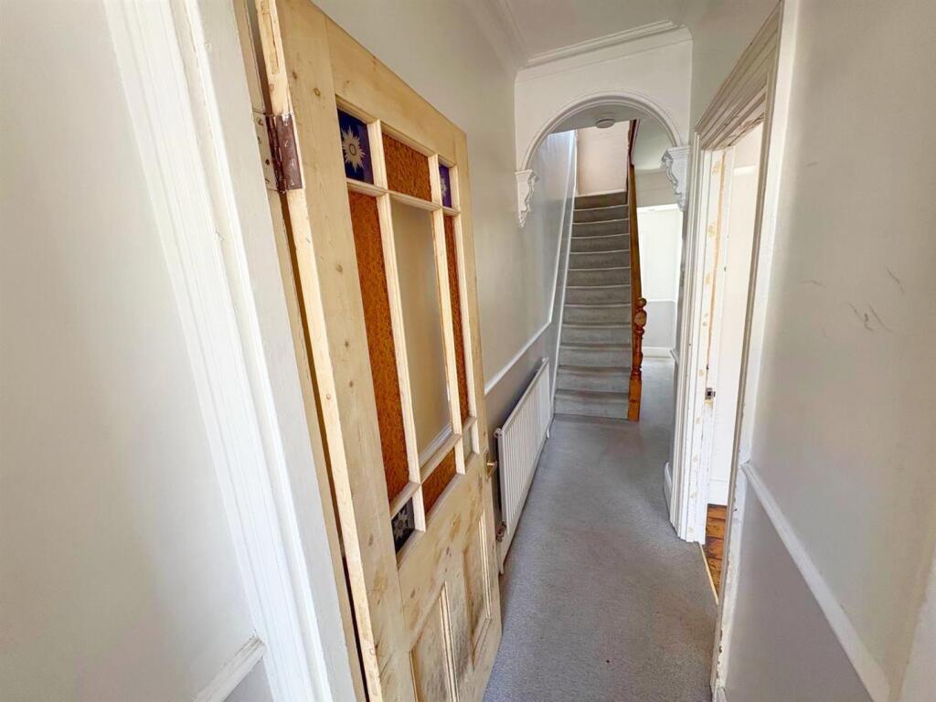 Hallway and stairs.jpg