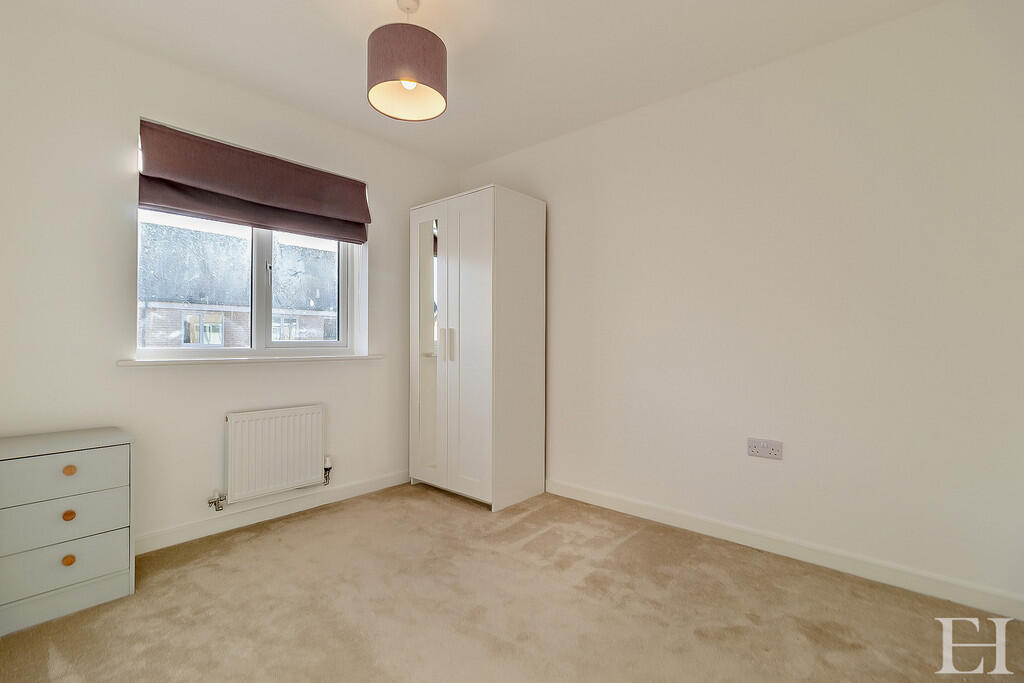 8633781-interior0...