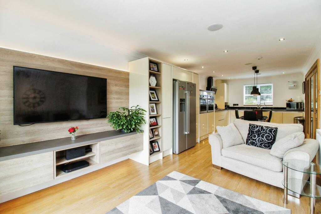 Kitchen/Family Room