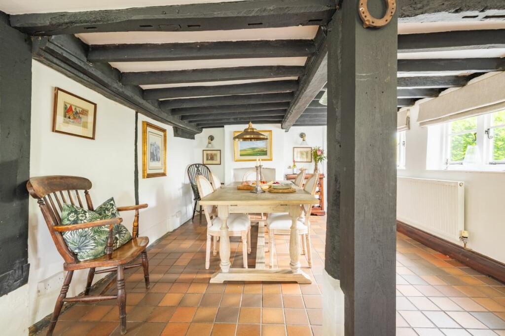 Breakfast room