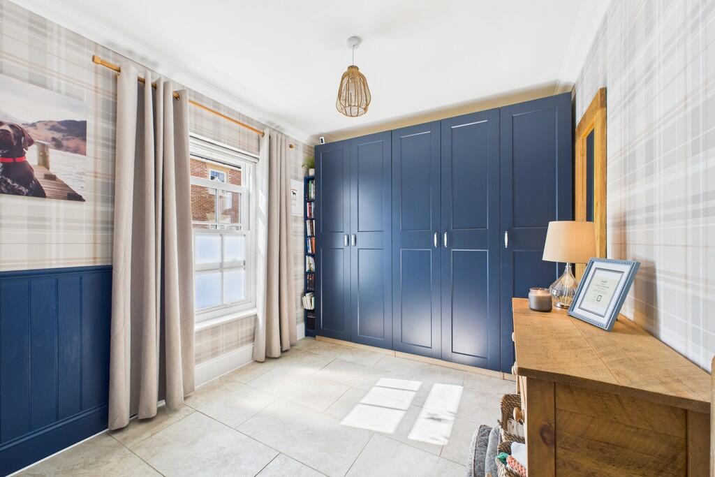 CAM01689G0-PR0489...