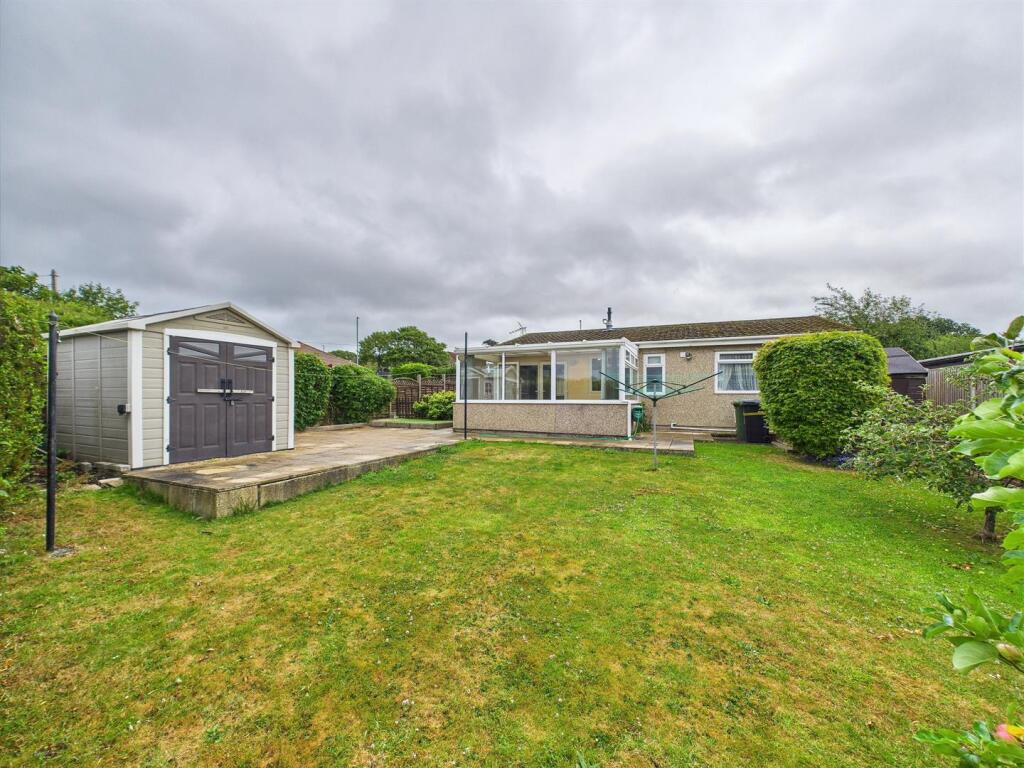 11 - 2-bedroom bungalow.jpg