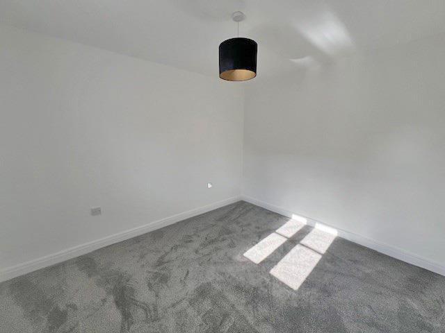 7 Woodleigh bed 3.jpg