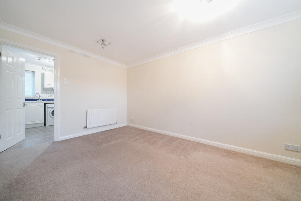 1376871-8-690d17b...