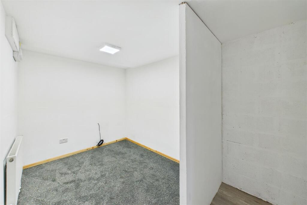Utility/Office