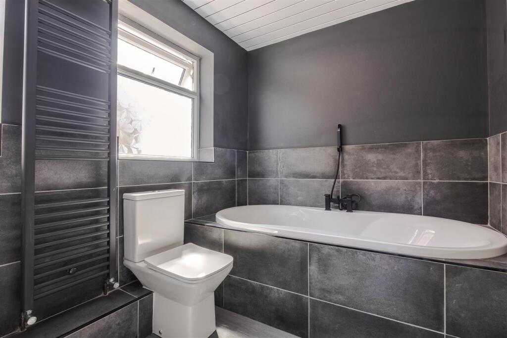 Family bathroom