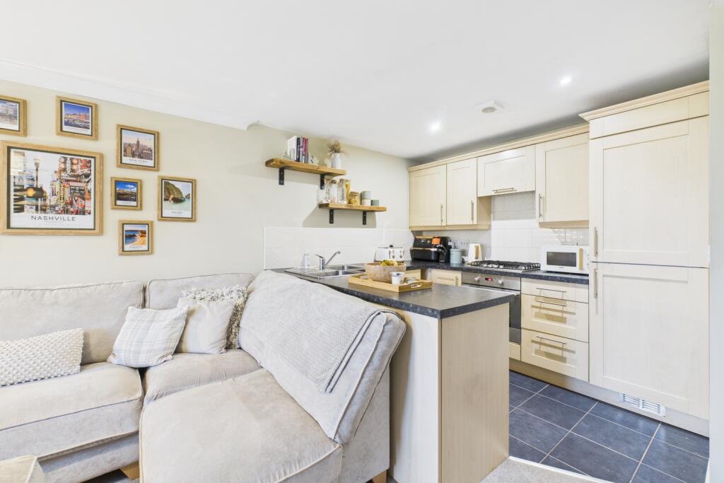 Living Kitchen Area