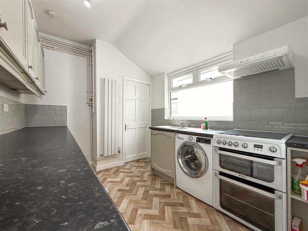 kitchen.jpeg