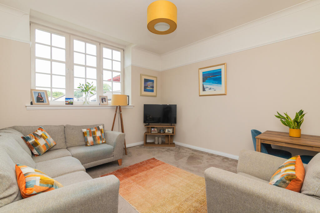 Flat 2 Braids Court  Paisley PA2 6HR-3