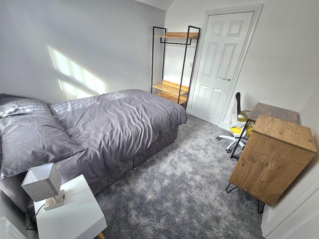 Room 4