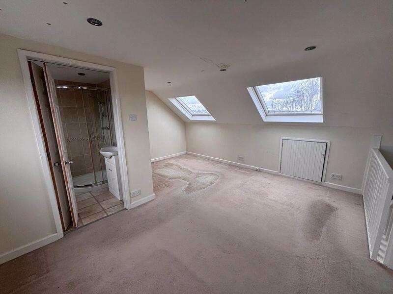 Bedroom One / Master Bedroom